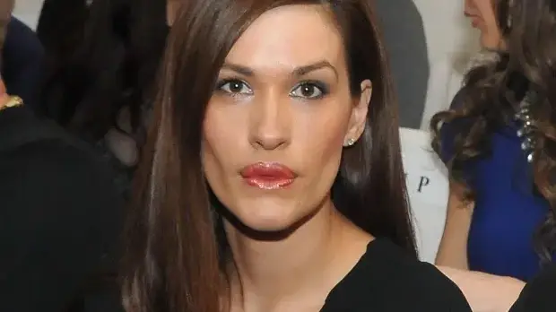 Теди Велинова захлебва от реклами