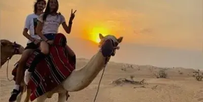 Тихомир Иванов глези гаджето в Дубай (Снимки)