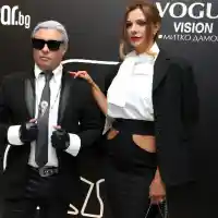 Топ модели и шоубизнес звезди почетоха Карл Лагерфелд в София