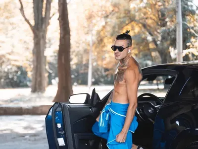 Венци Венц на косъм от зверска катастрофа заради гъзарски изпълнения