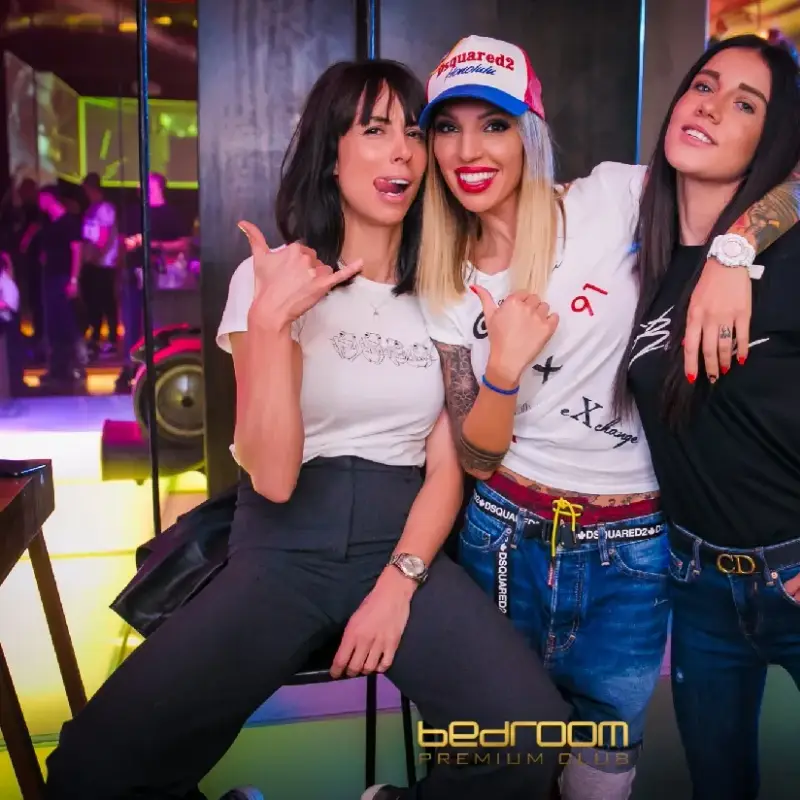 Зара изненадващо в България