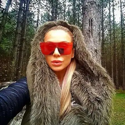 Ася Капчикова завъртя главата на млад и романтичен богаташ (Подробности)