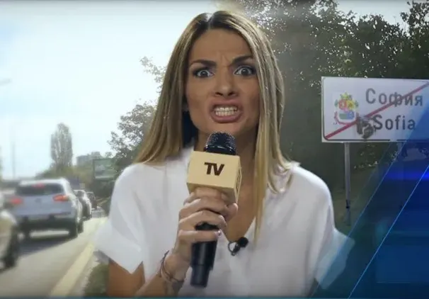 Балерините на Слави стават репортерки! Не раздавам телевизори, пазете се, призова Дългия