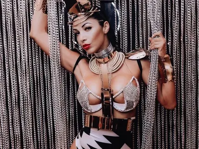 Биляна Йотовска стана знойна индианка