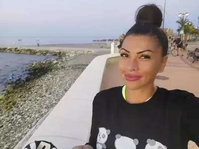 Битата от приятеля си швед Сани Алекса започна на чисто в Испания