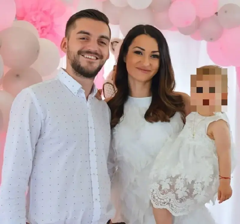 Бившата на Димитър Калайджиев знойна зъболекарка (За ПЪРВИ път - вижте УНИКАЛНИ снимки на жена му)