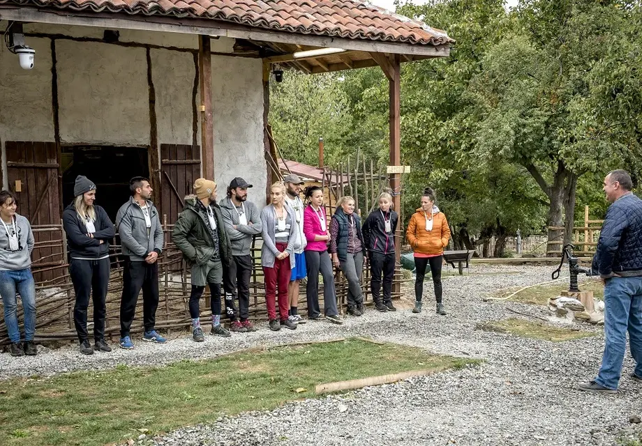 Бунт срещу кметицата във „Фермата“