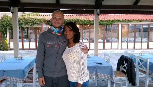 Део и жена му затънаха в кредити заради палата в Годеч