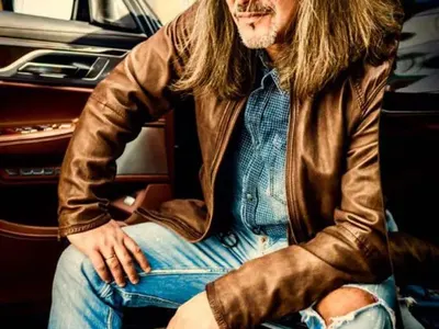 Дядото на Халваджиян спасява „Левски”