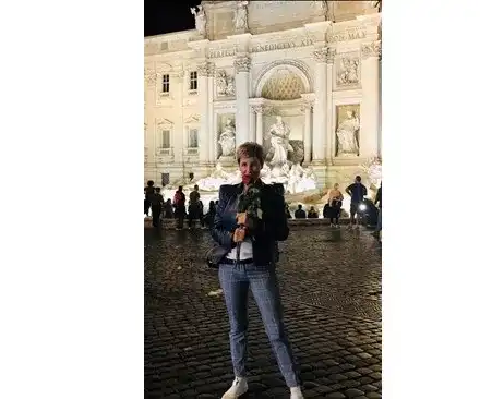 Джина Стоева студува в Рим