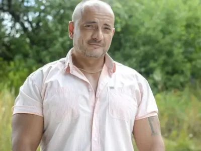 Ето я младата любовница на Венци от „Фермата“(На годините на дъщеря му - Фото в галерия)