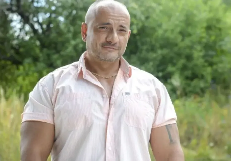 Ето я младата любовница на Венци от „Фермата“(На годините на дъщеря му - Фото в галерия)