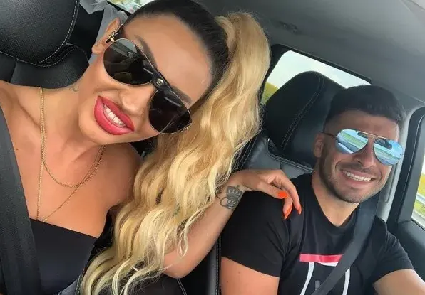 Еуженио от „Берое” наду корема на пловдивчанка