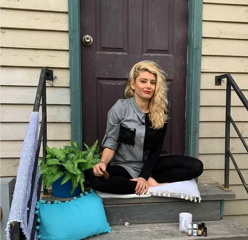 Ева Веселинова: Имам две лица!