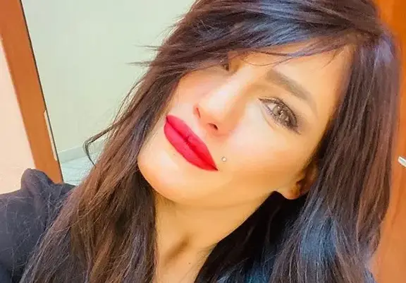 Жана Бергендорф смени косата и смъкна доста килца