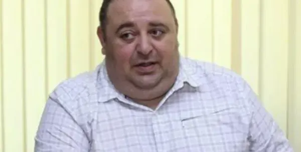 Любо Нейков истинска къщовница (Комикът роб на жена си)