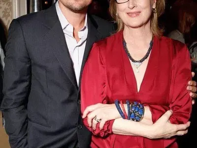 Лорд Евгени Минчев с уникални модни коментари: Камен Во ВОди модно хоро във Виена, Кацарови – цветови близнаци с Близнакова и още + снимки