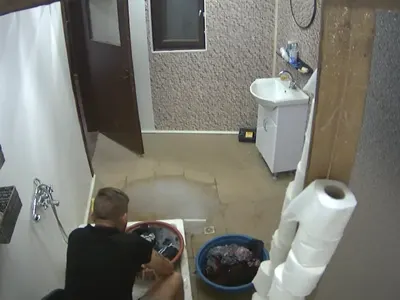 Мъжете във „Фермата“ развяха прашките на жените