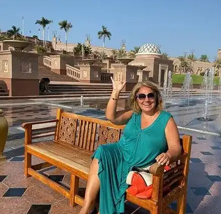 Марта Вачкова набива пържола за 100 долара