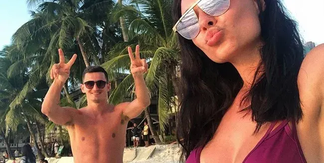 Мис Национален отбор по футбол скъсва гаджето си в леглото