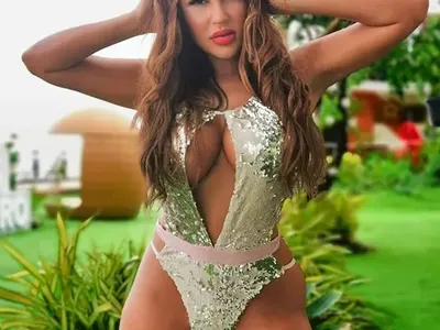 Мисис България за малко да хапне плъх на шиш