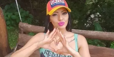 Нагли апаши окрадоха Нанси в кръчма