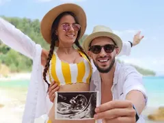 Наум Шопов показа кошарката за бебето (С Теа не правят детска стая)