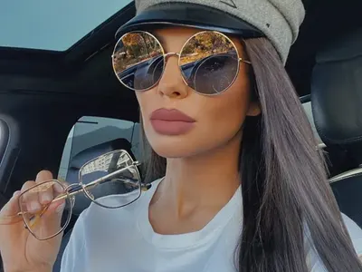 Николета Лозанова, Анна-Мария Чернева, Алисия и Емилия стават електроженистки (Вижте най-новата мода)