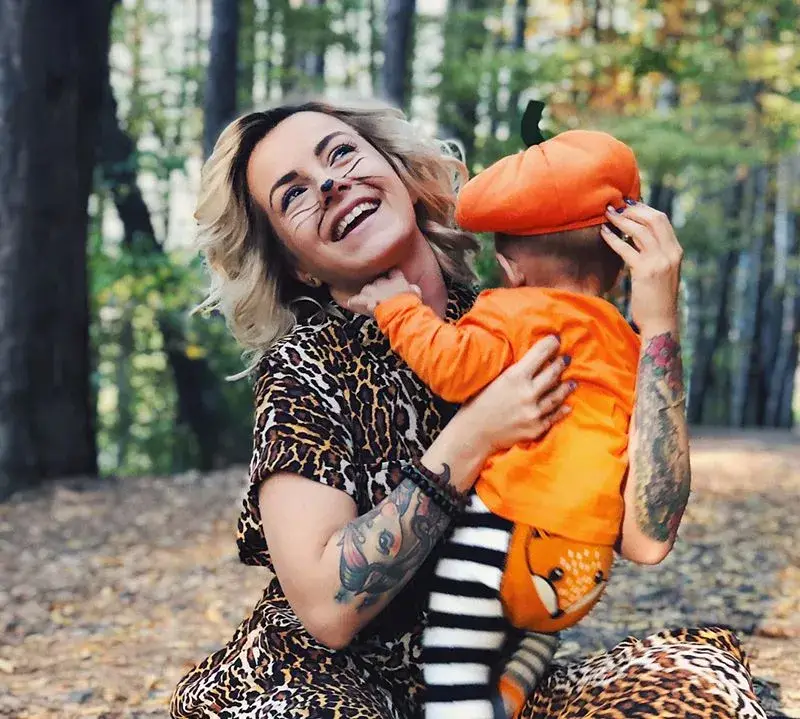 Поли Генова най-сетне показа бащата на сина си  (Снимки в галерията)