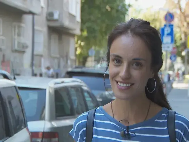 Радина Кърджилова вае тяло с йога