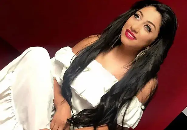 Роксана измислила хит след скандал с мъжа си: В кризисни ситуации мозъкът ми започва да пее