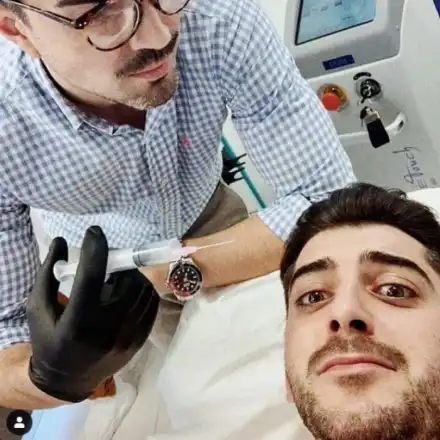 Сашо Кадиев жертва на суетата! (Младият актьор опъва бръчки с ботокс - Фото)