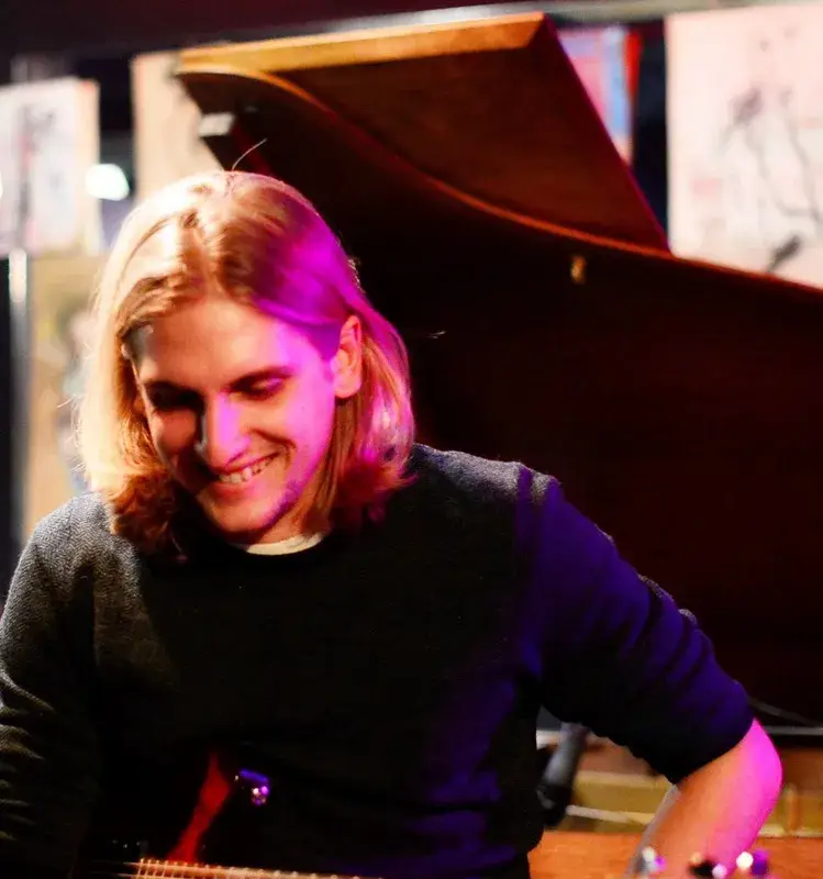 Синът на Къци – прероденият Кърт Кобейн