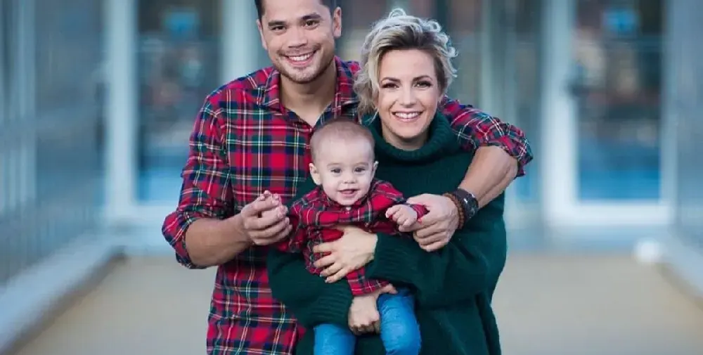 Синът на Поли Генова й одрал кожата