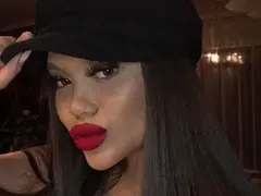 Смях! Щерката на Анелия обяви: Не ползвам грим!