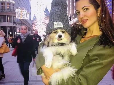 Тъжно! Райна окончателно замени мъжете с кучета