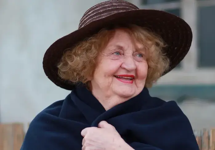 Татяна Лолова - първата българка с операция за намаляване на бюста