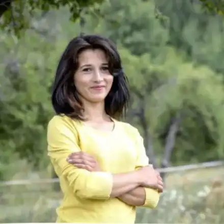 Веселка от „Фермата“ прибира 100-те бона?