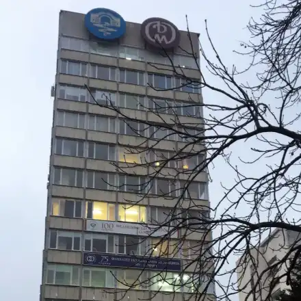 За морала, законието и общественото търпение