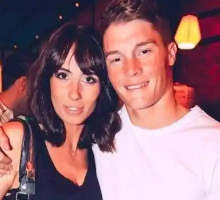 Зара се развежда, заряза мъжа си окончателно