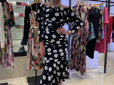 Адриана Тюркмен продава гардероба