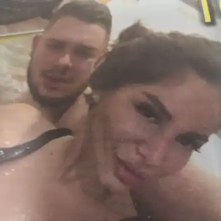 Бившият на Гери Никол я смени със силиконов караконджул