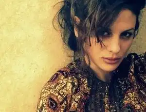 Доктор Огнянова пие като смок