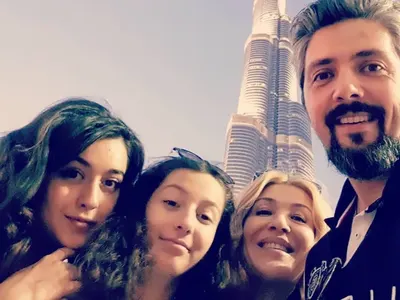 Гала заведе семейството в Дубай за Нова година