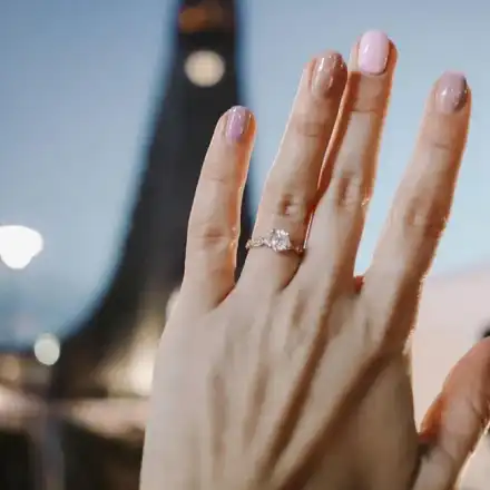 Горчиво! „Синя” звезда се сгоди в Исландия