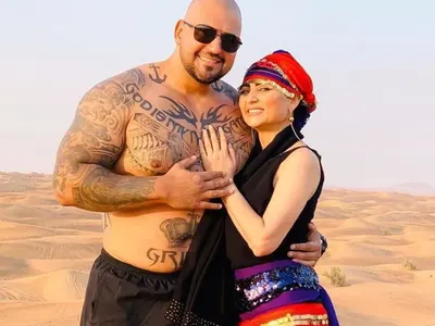 Гринго на издръжката на Софка в Дубай (Няма пукнат лев)