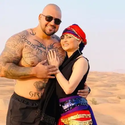 Гринго на издръжката на Софка в Дубай (Няма пукнат лев)