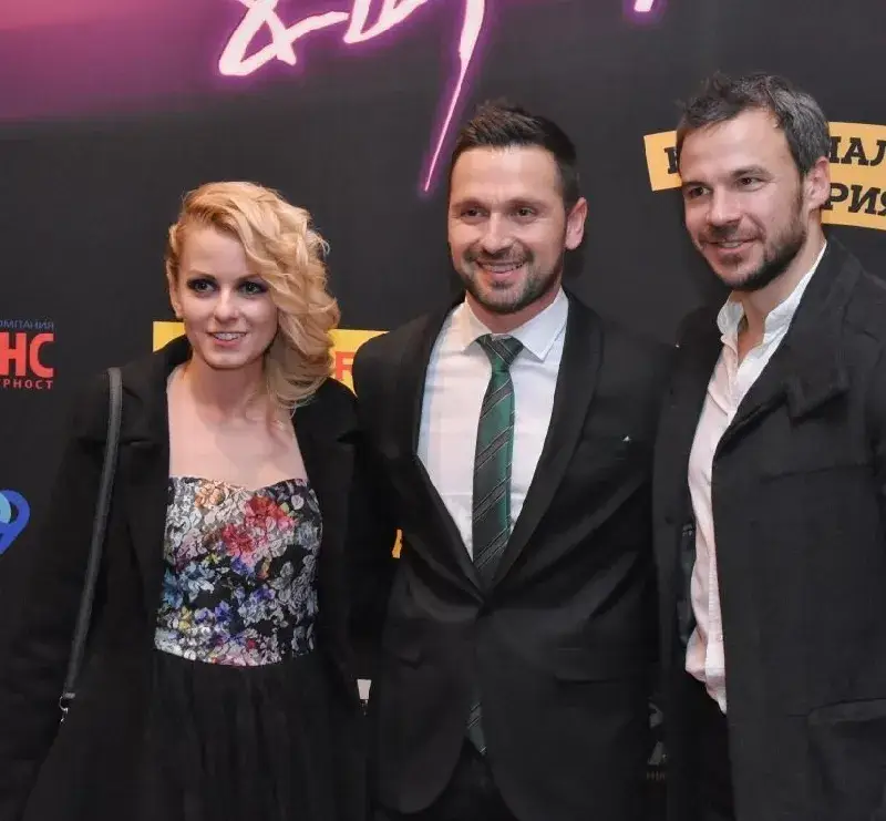 Изплуваха пикантни подробности за Станислава - жената разбила семейството на Ивайло Захариев (Четете ТУК)