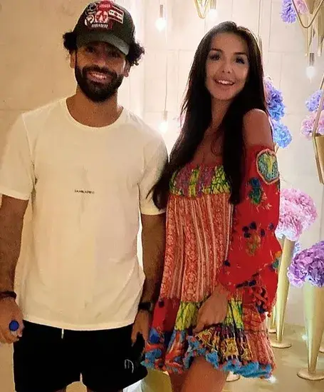 Известна милф бръмчалка се хвали, че се е отъркала в Салах