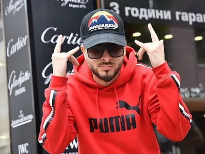 Криско влезе в учебниците по музика